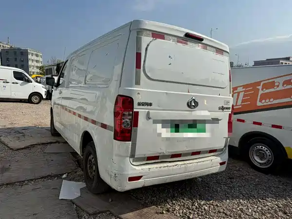 Changan Ruixing EM60 2022