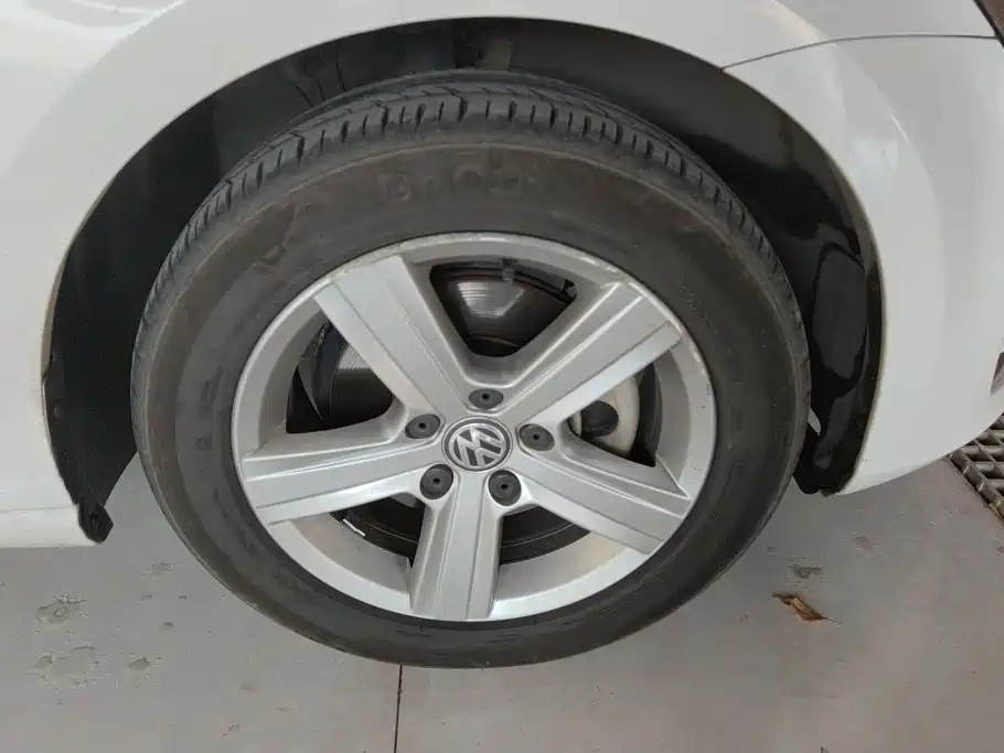 Volkswagen Golf 2015