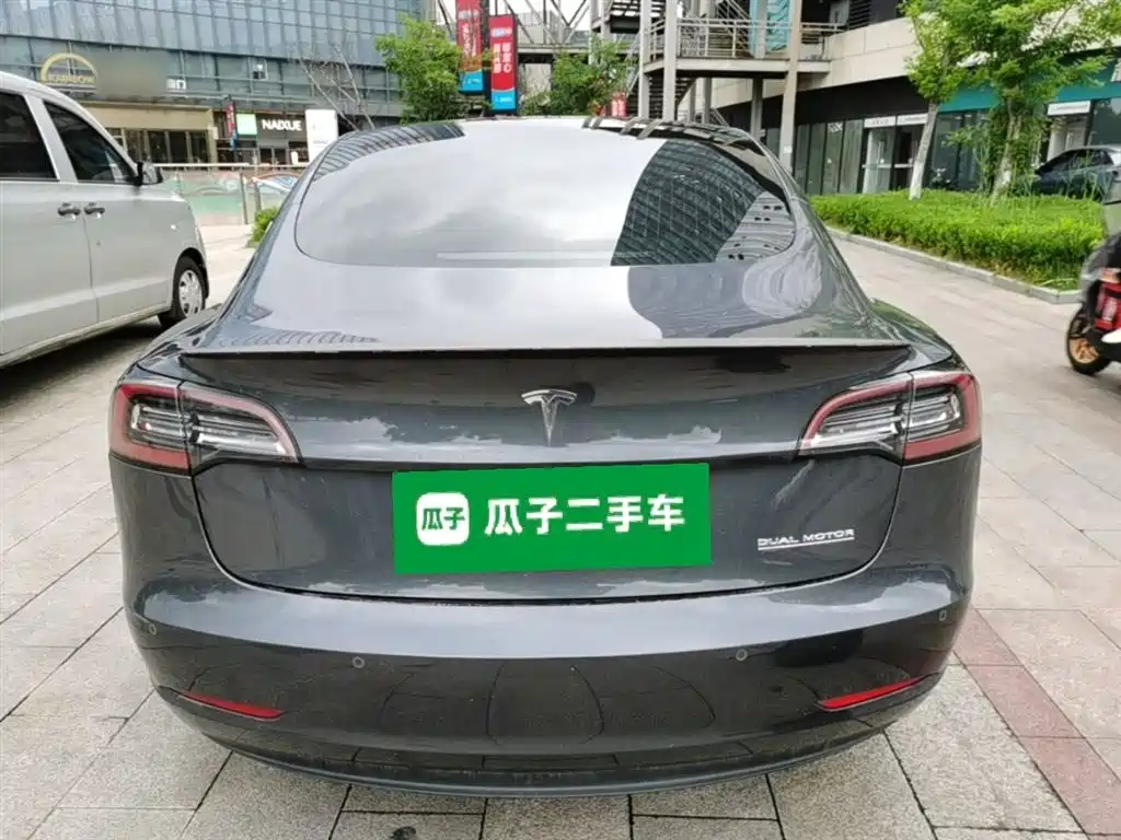 Tesla Model 3 2019 — фото 6