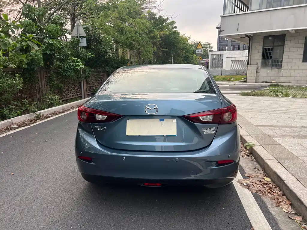 Mazda 3 Angkesela 2016