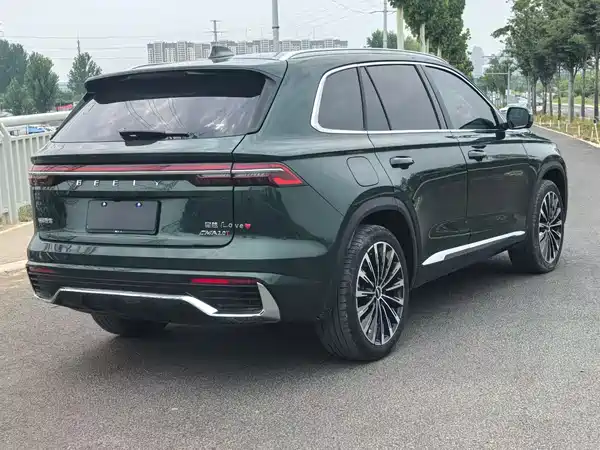 Geely Xingyue L 2025
