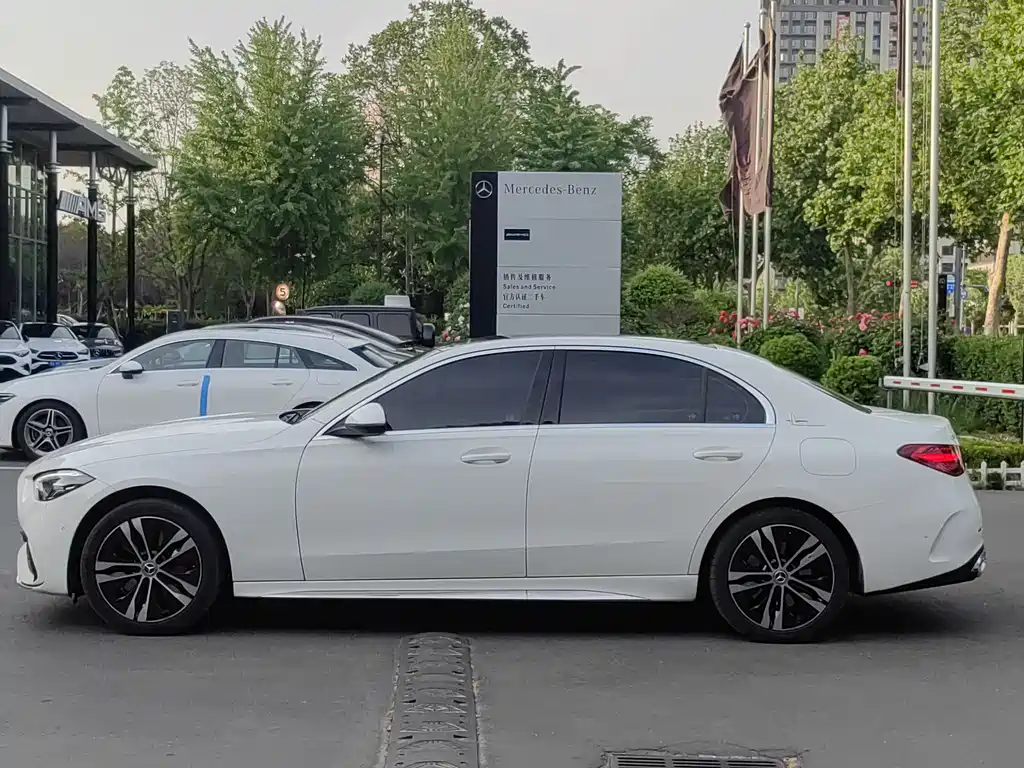 Mercedes-Benz C-Class New Energy 2024 — фото 4