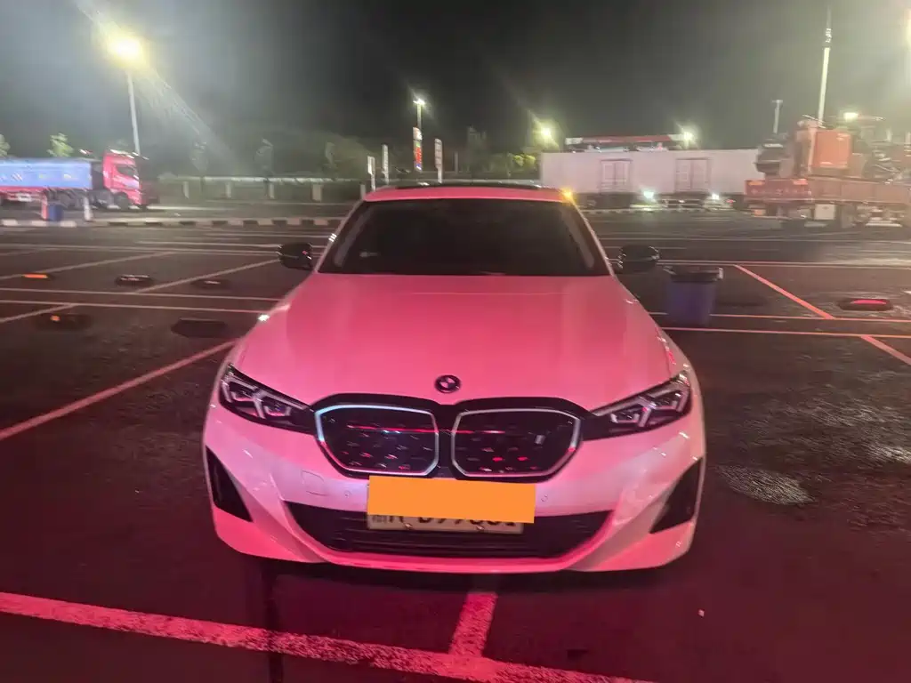 BMW i3 2024