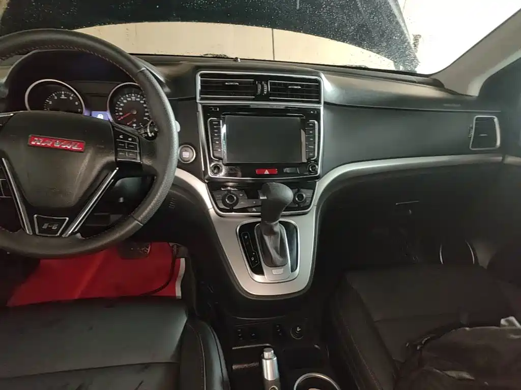 Haval H6 2015 — фото 13