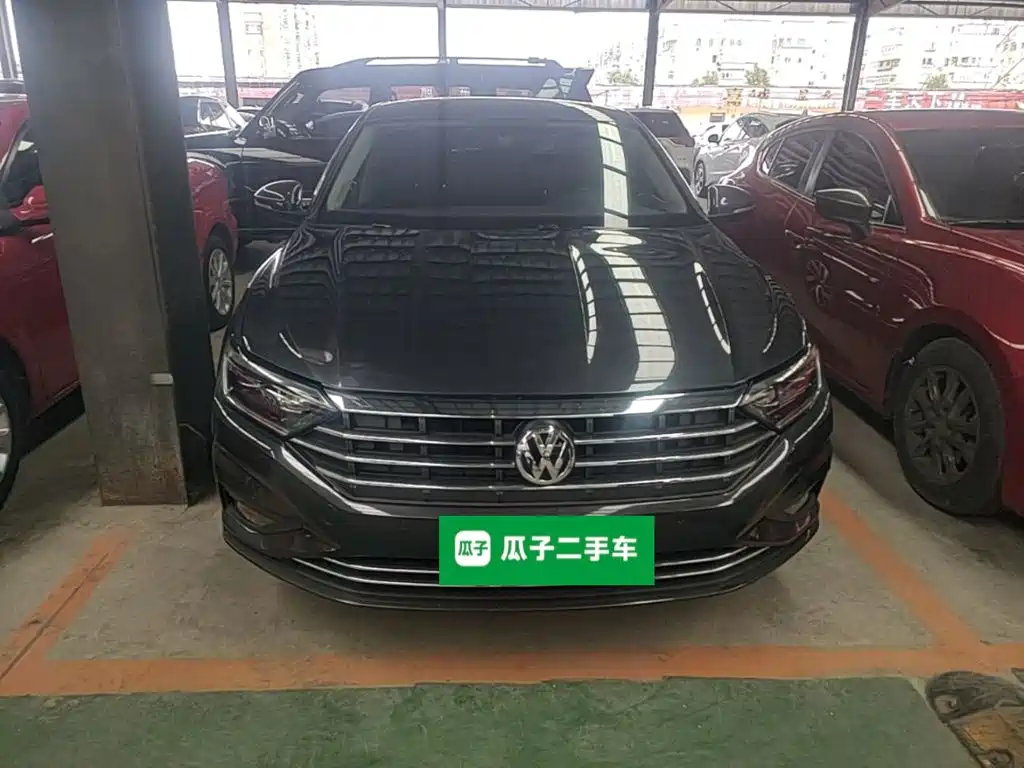Volkswagen Sagitar 2021
