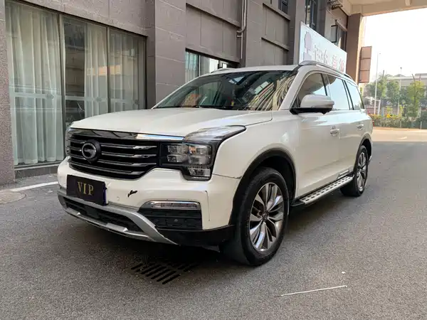 GAC Trumpchi GS8 2017