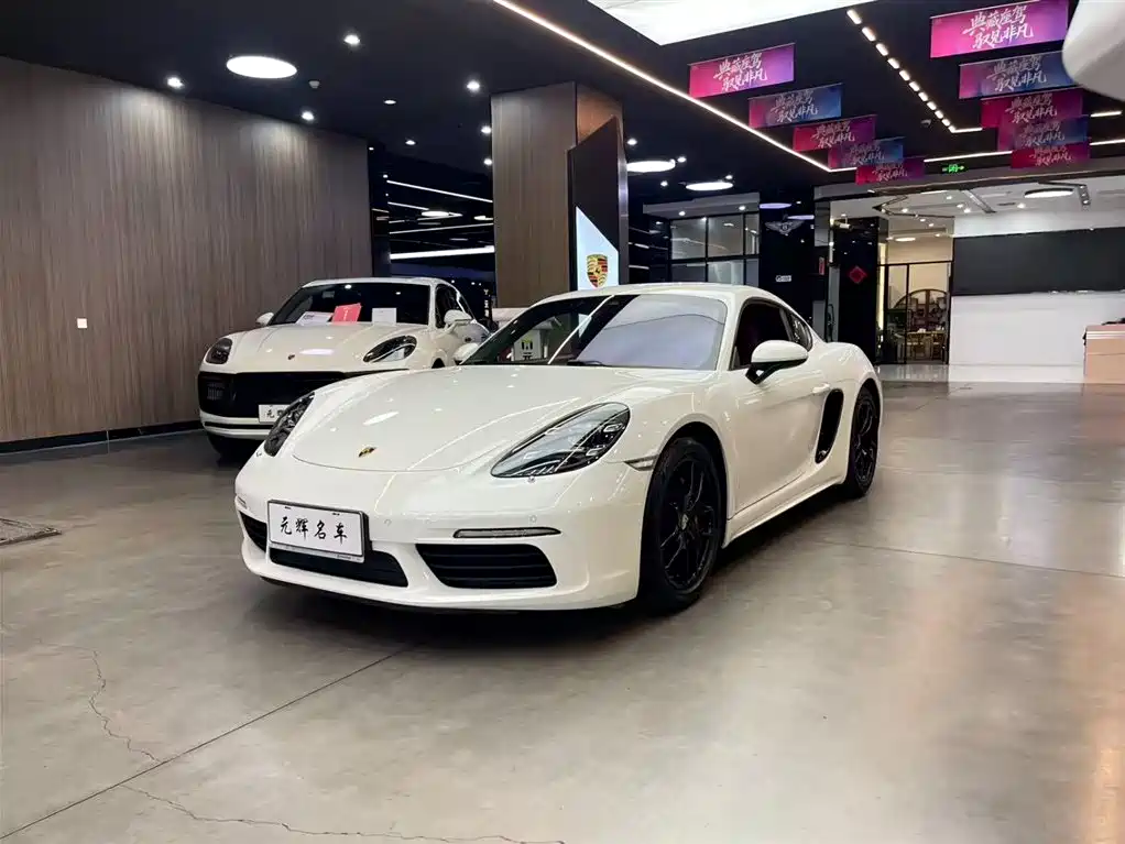 Porsche 718 2018 — фото 1