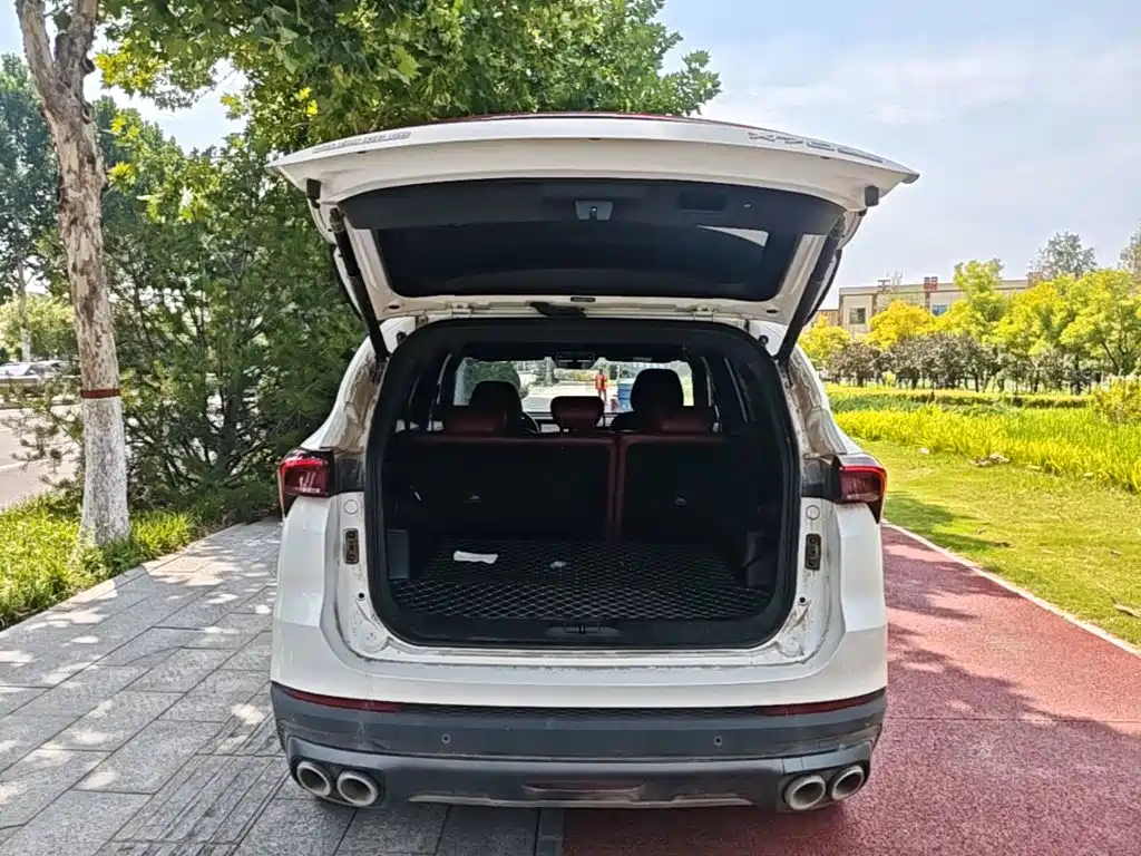 Jetour Jietu X70 PLUS 2025 — фото 19