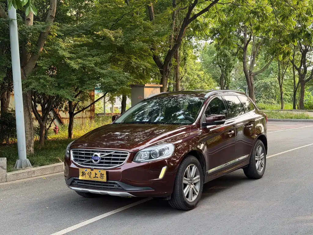 Volvo XC60 2017 — фото 5