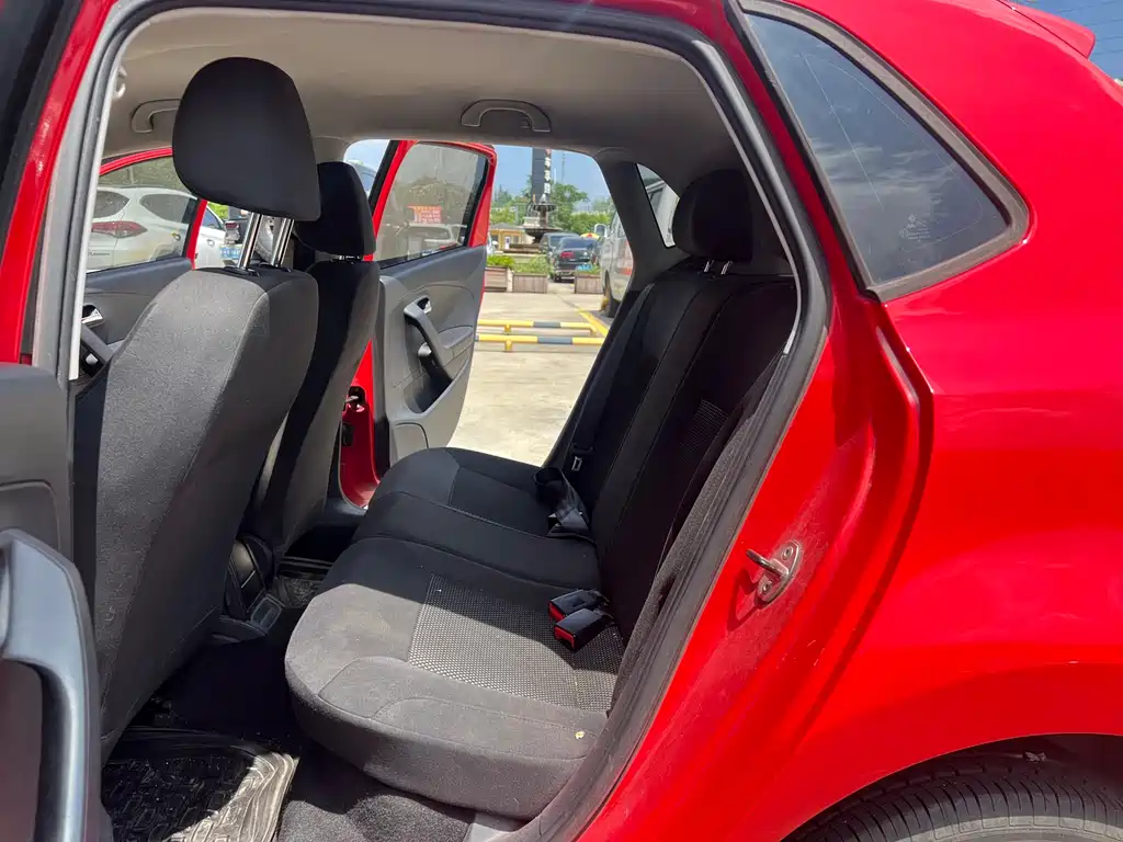 Volkswagen Polo 2013