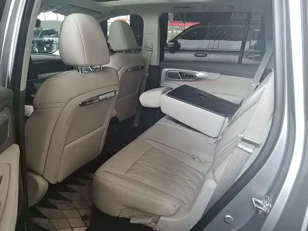 GAC Trumpchi GS8 2022