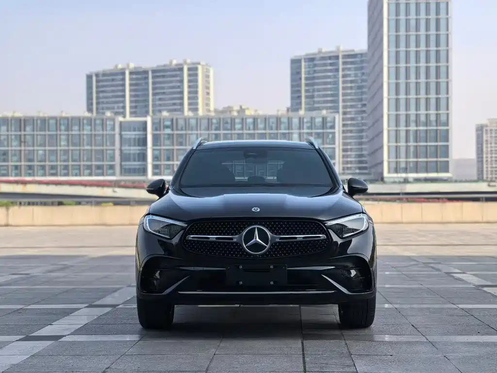 Mercedes-Benz GLC 2023 — фото 2