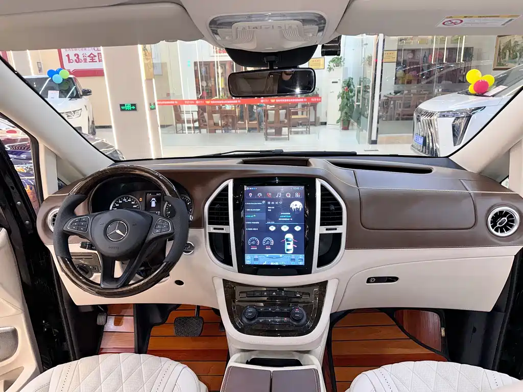 Mercedes-Benz Vito 2020 — фото 16