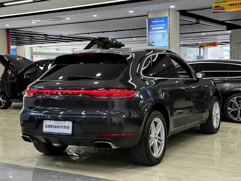Porsche Macan 2021 — фото 5