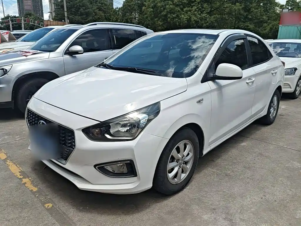 Hyundai Accent 2019 — фото 2