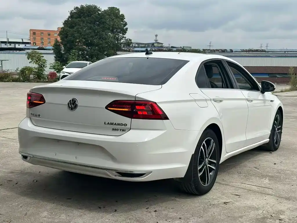 Volkswagen Lamando 2021