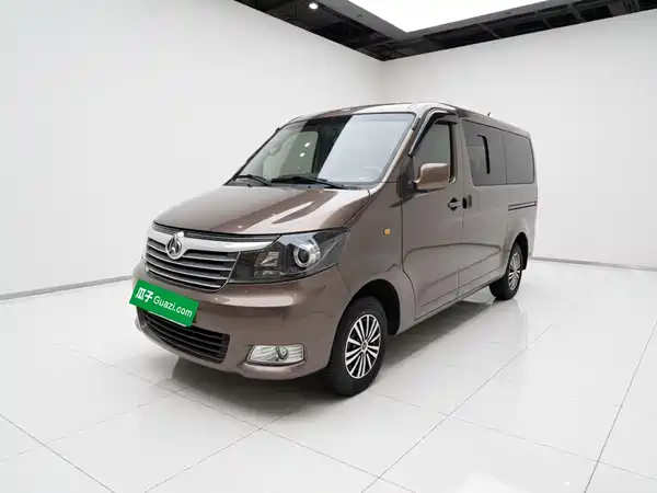 Changan Ruixing M70 2018
