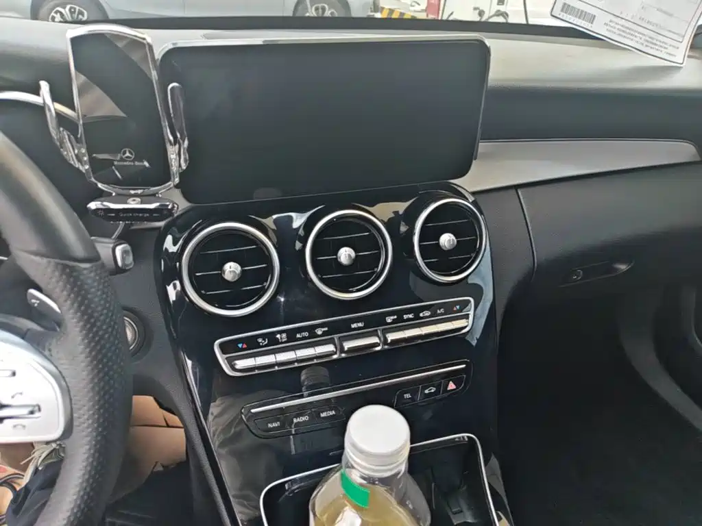Mercedes-Benz C-Class 2020 — фото 13