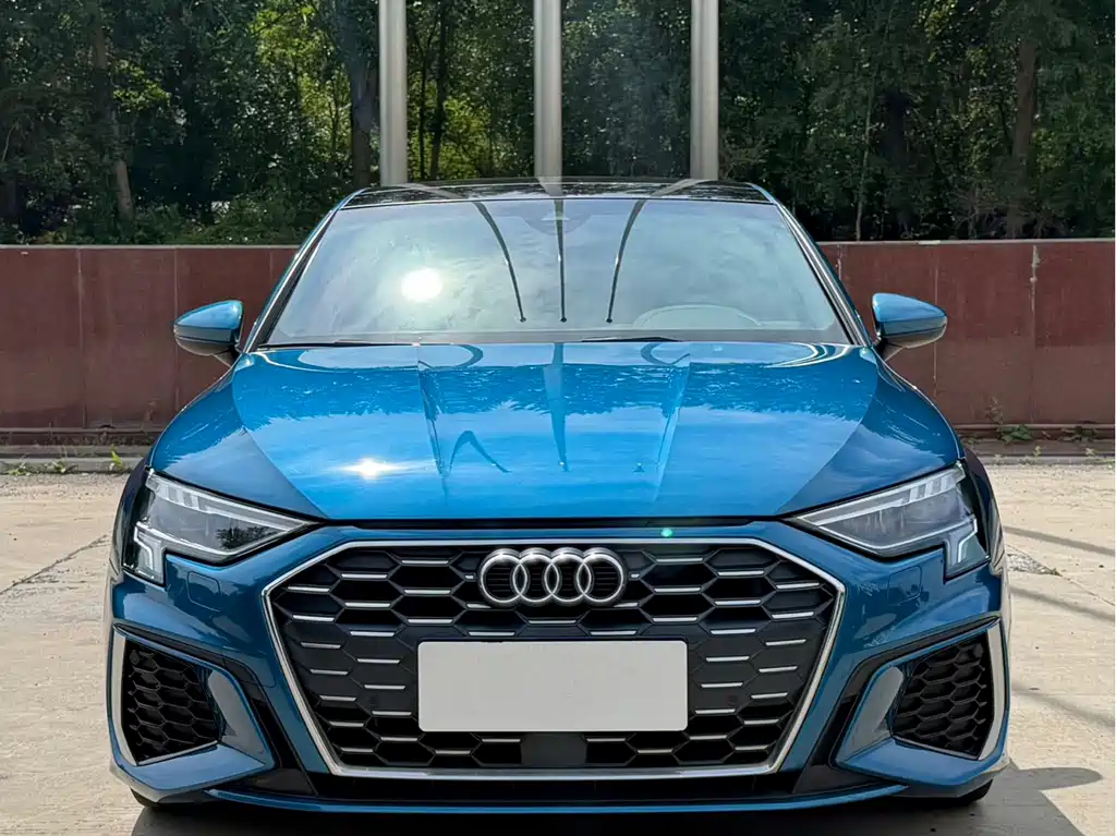 Audi A3 2022 — фото 2