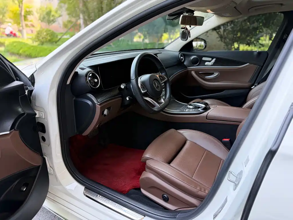 Mercedes-Benz E-Class 2018