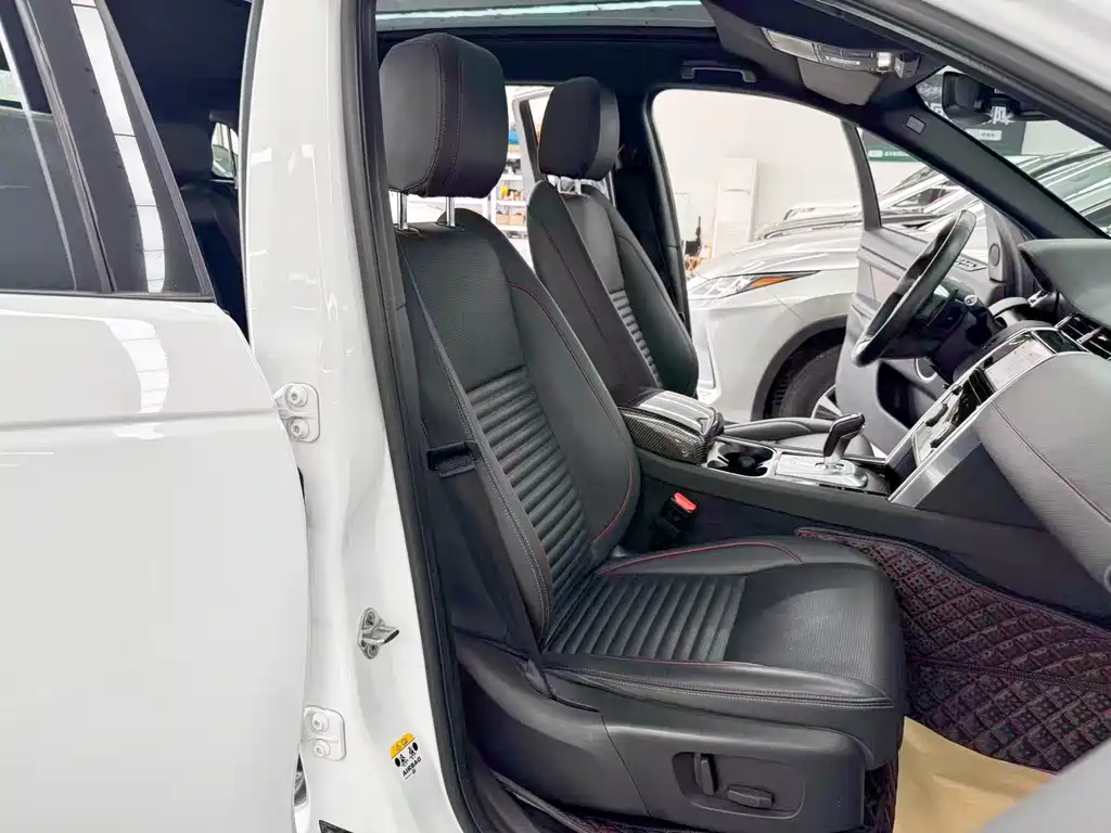 Land Rover Discovery Sport 2021 — фото 14