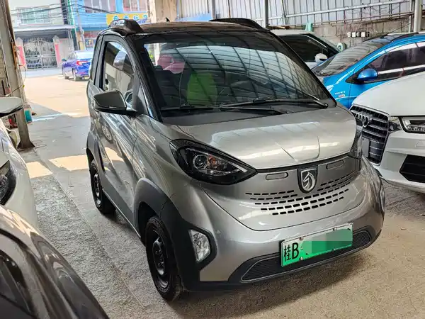 Baojun E100 2020