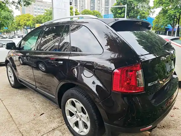 Ford Edge 2015