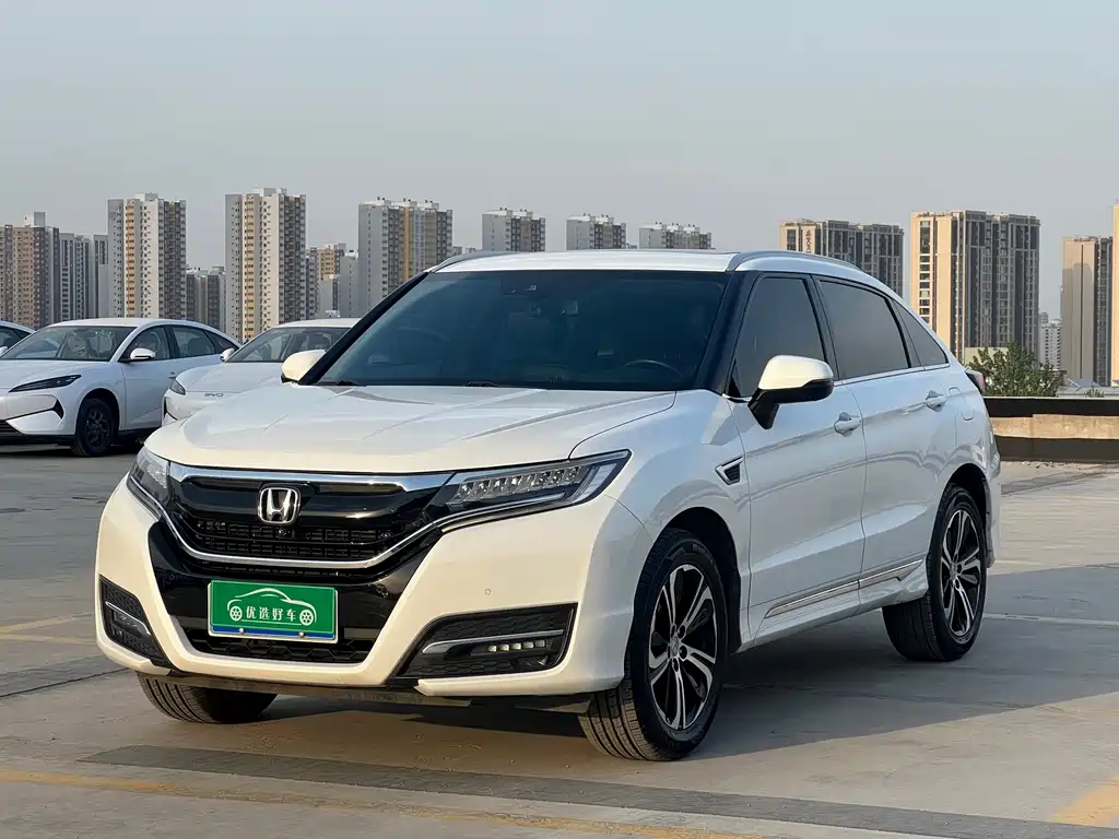 Honda UR-V 2018 — фото 1
