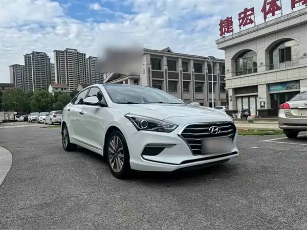 Hyundai Mistra 2017