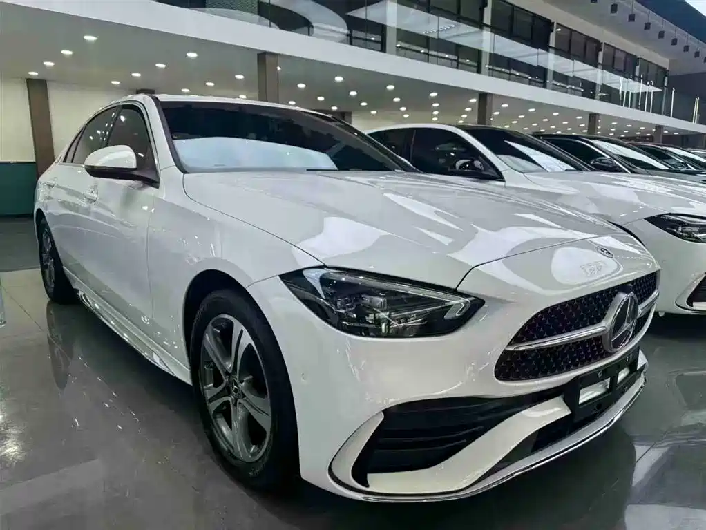 Mercedes-Benz C-Class 2022