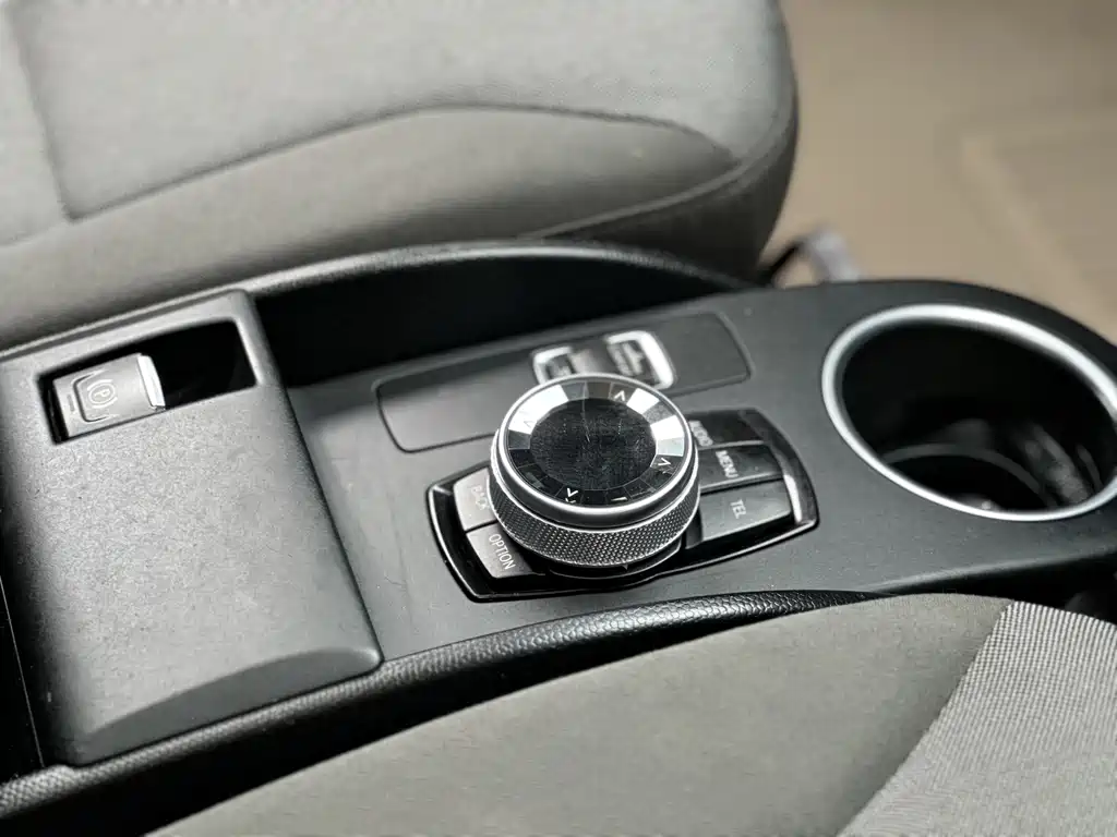 BMW i3 2017 — фото 16