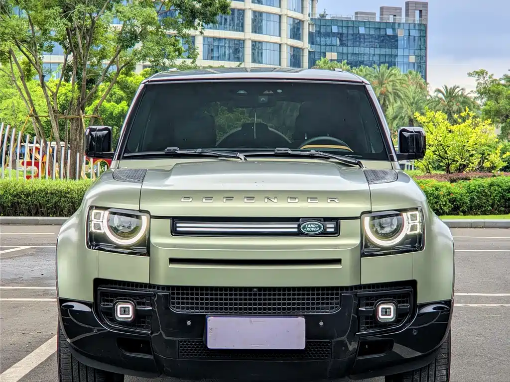 Land Rover Defender 2024 — фото 2