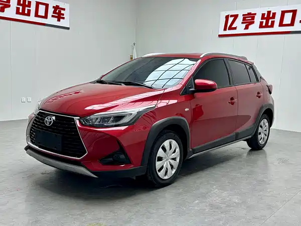 Toyota Yaris L 2021