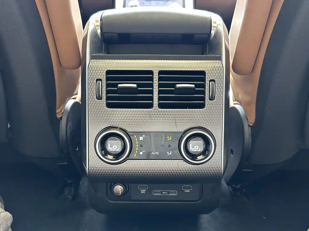 Land Rover Sport 2021 — фото 18