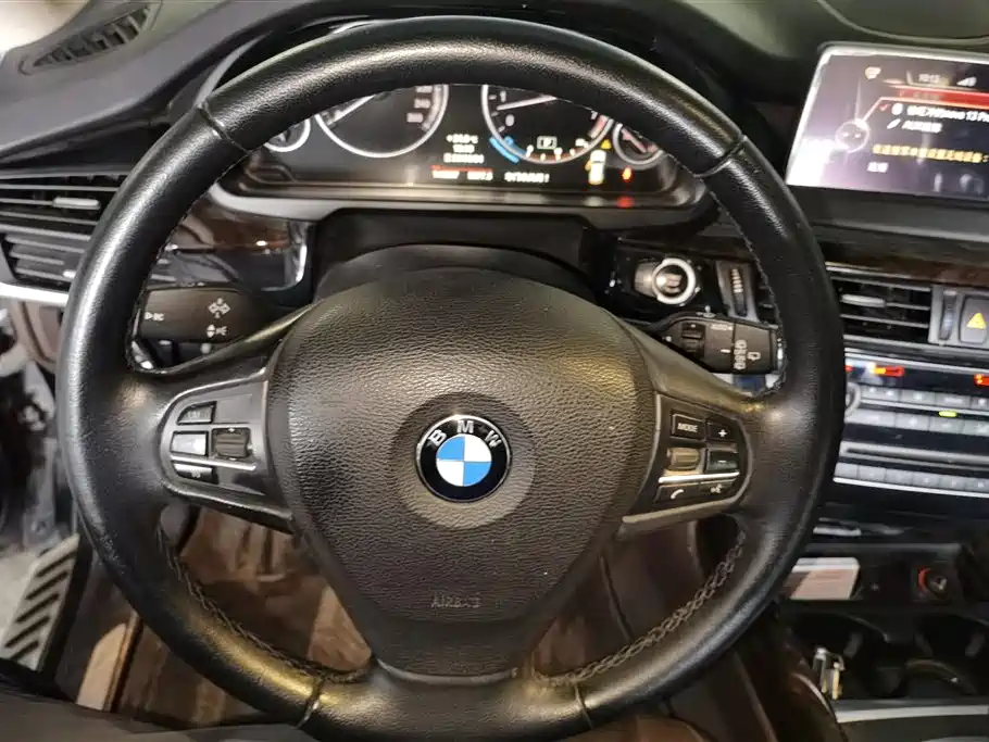 BMW X5 2015 — фото 15