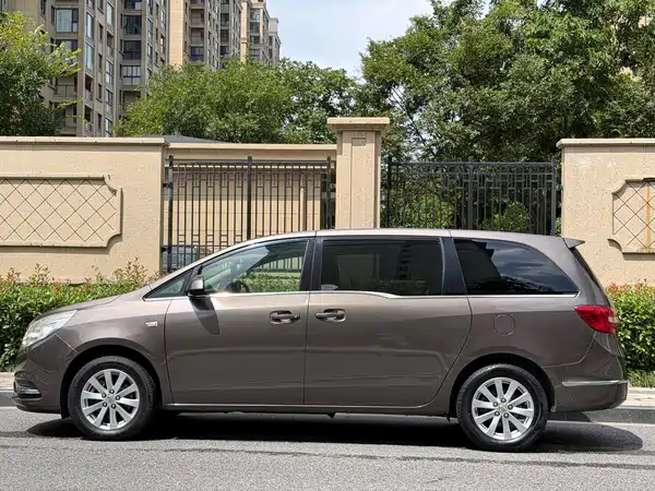 Buick GL8 2018