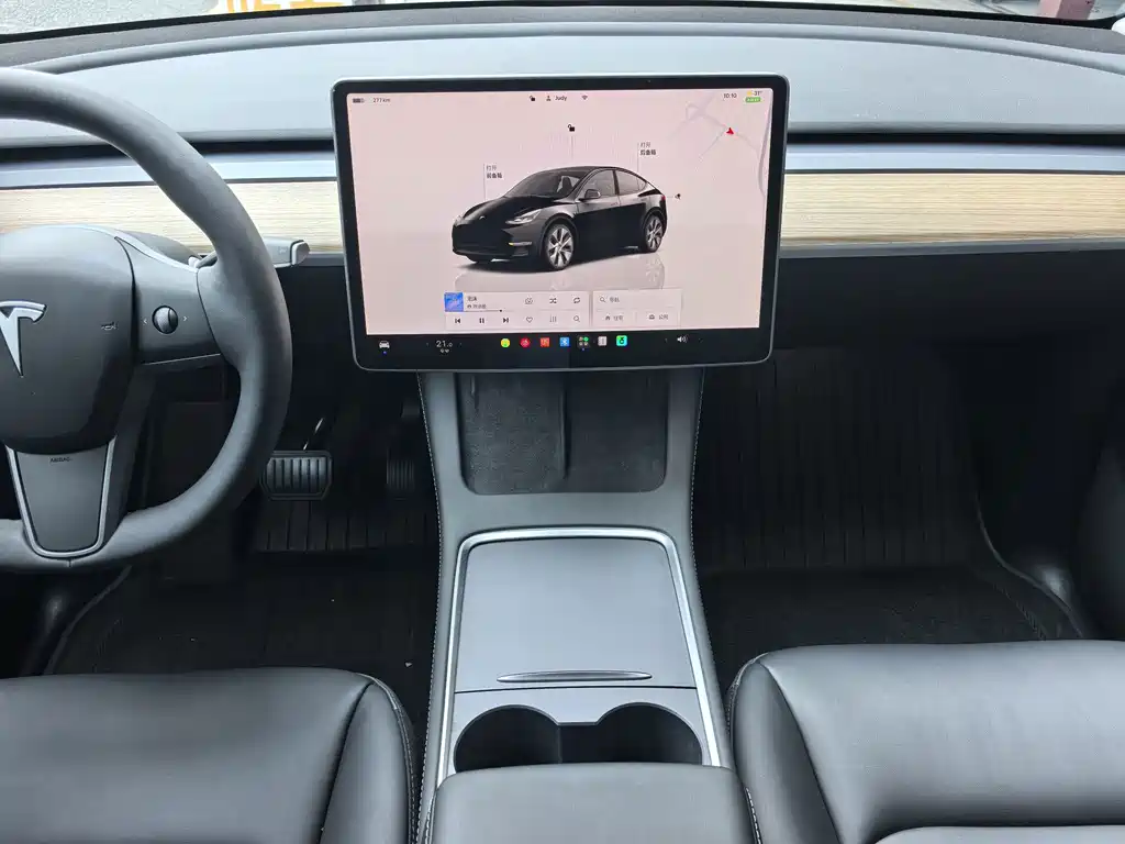 Tesla Model Y 2022 — фото 14