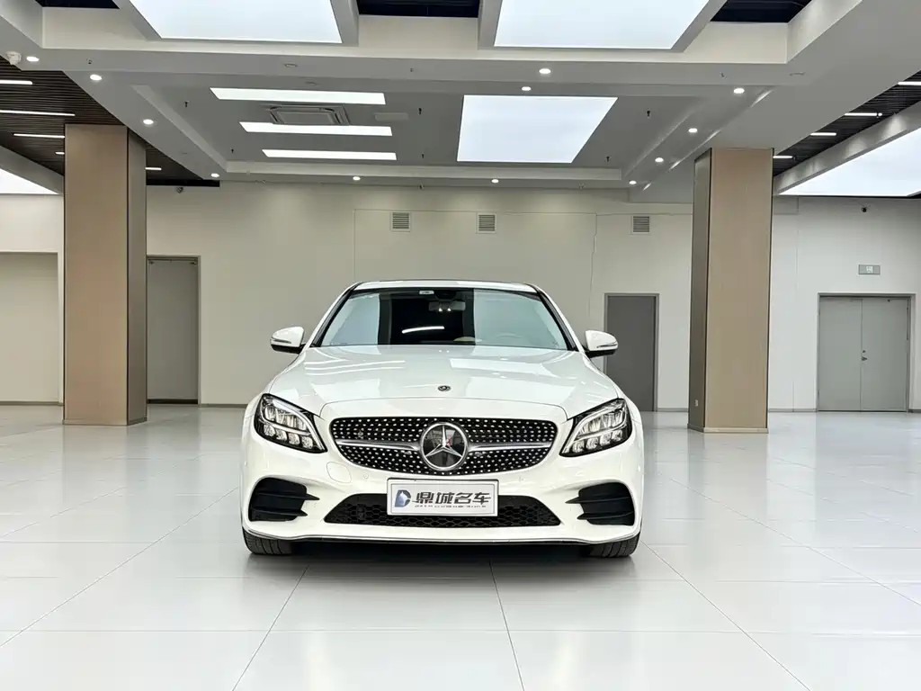 Mercedes-Benz C-Class 2019 — фото 2