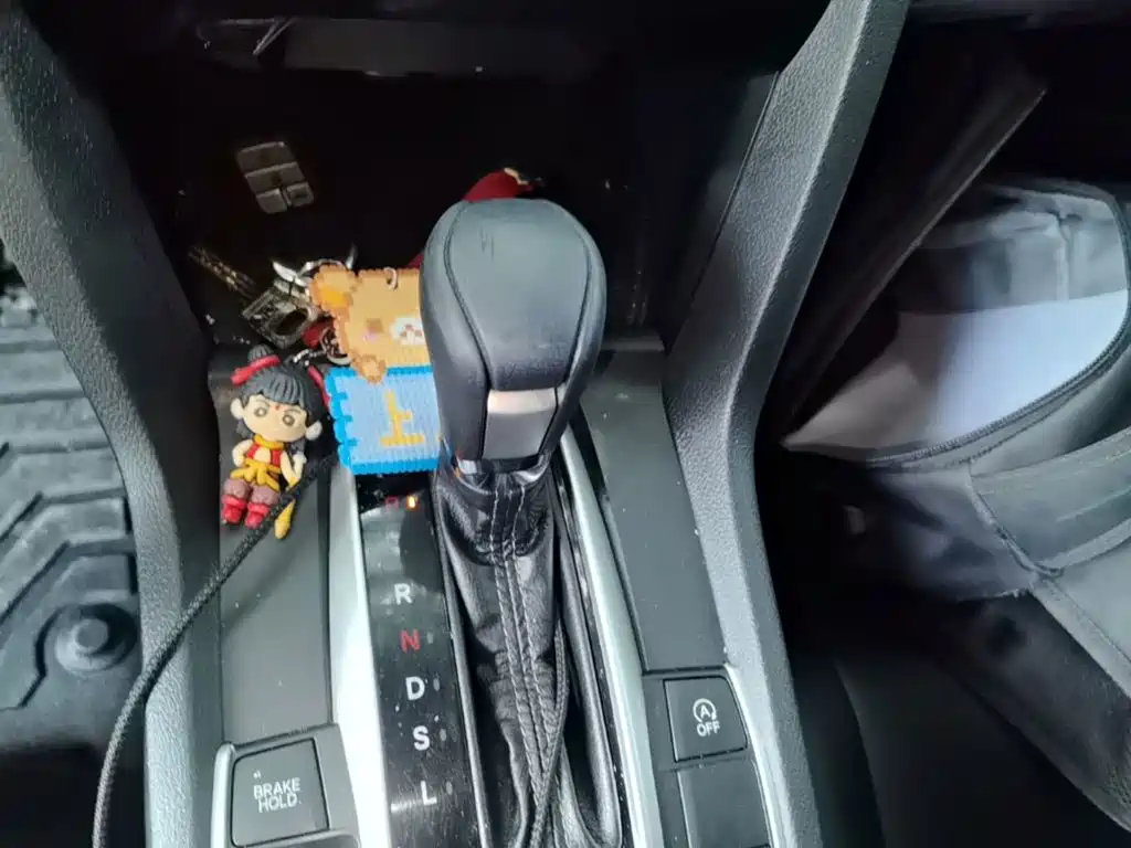 Honda Civic 2018 — фото 14
