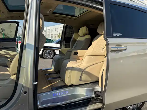 Buick GL8 2022