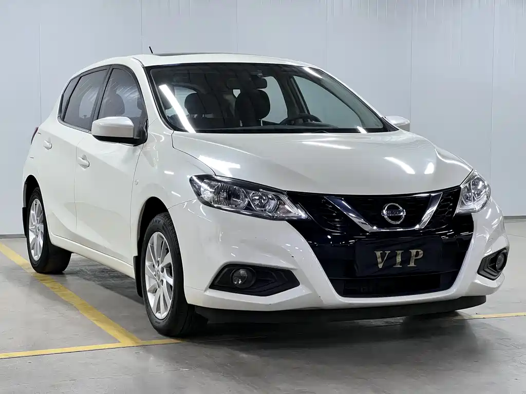Nissan Tiida 2018 — фото 3
