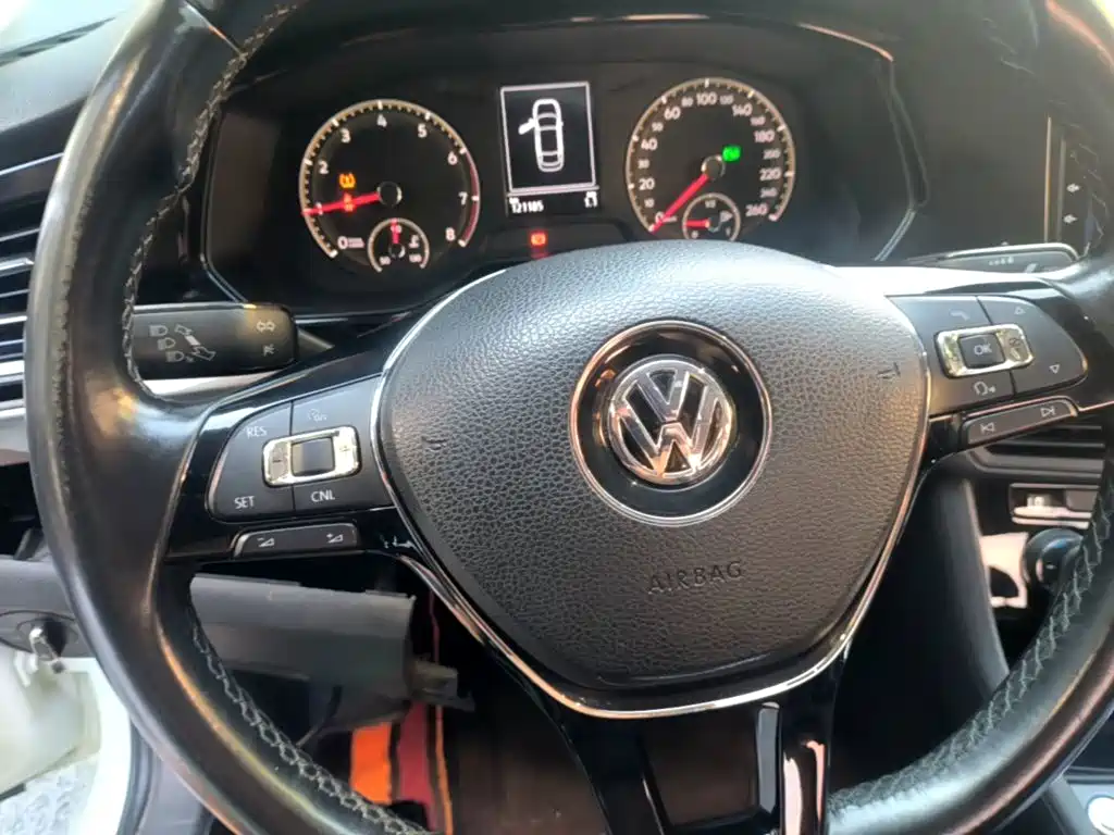 Volkswagen Bora 2018 — фото 12