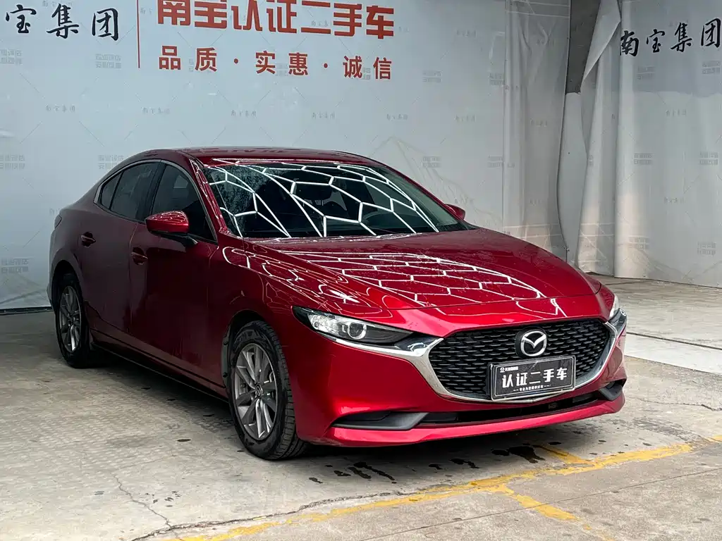 Mazda 3 Axela 2022