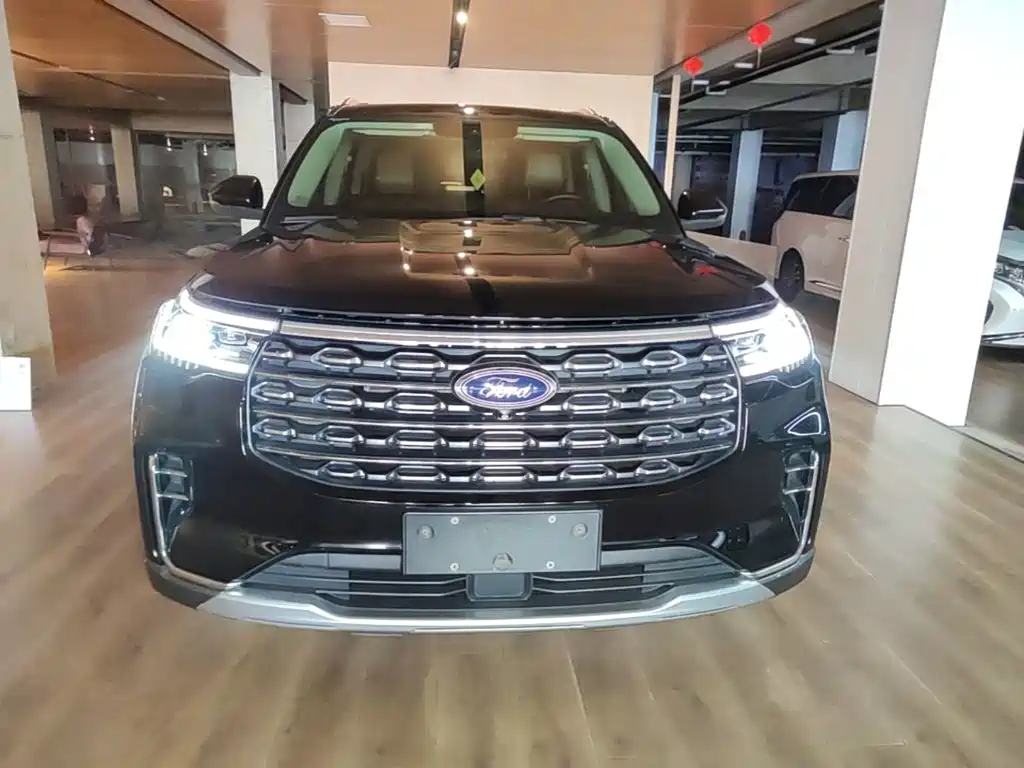 Ford Explorer 2022 — фото 3