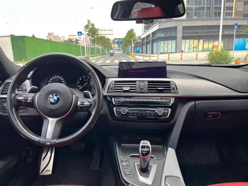 BMW 3 Series 2018