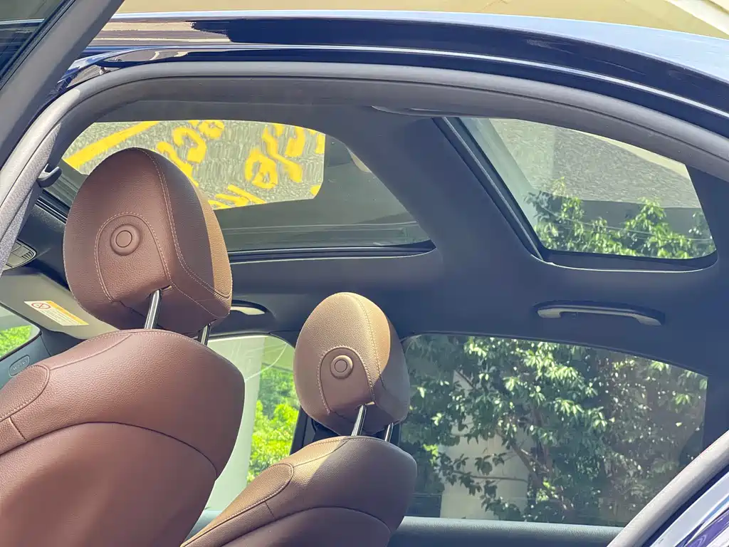 Mercedes-Benz E-Class 2020 — фото 9