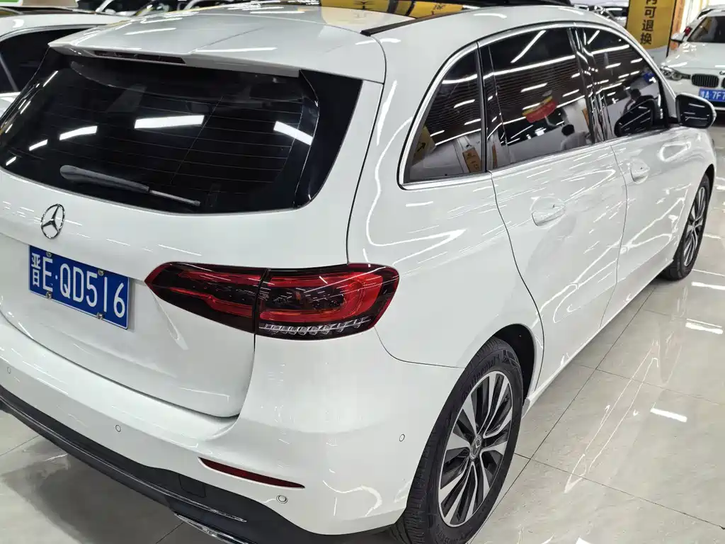Mercedes-Benz B-Class 2021 — фото 15