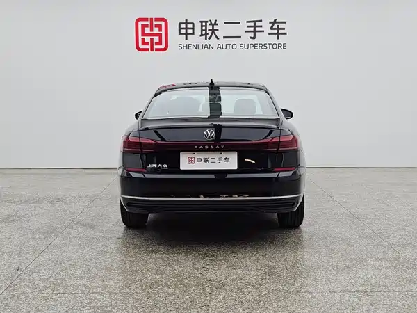 Volkswagen Passat 2025
