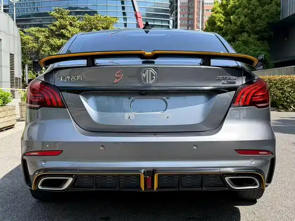 MG MG6 2021