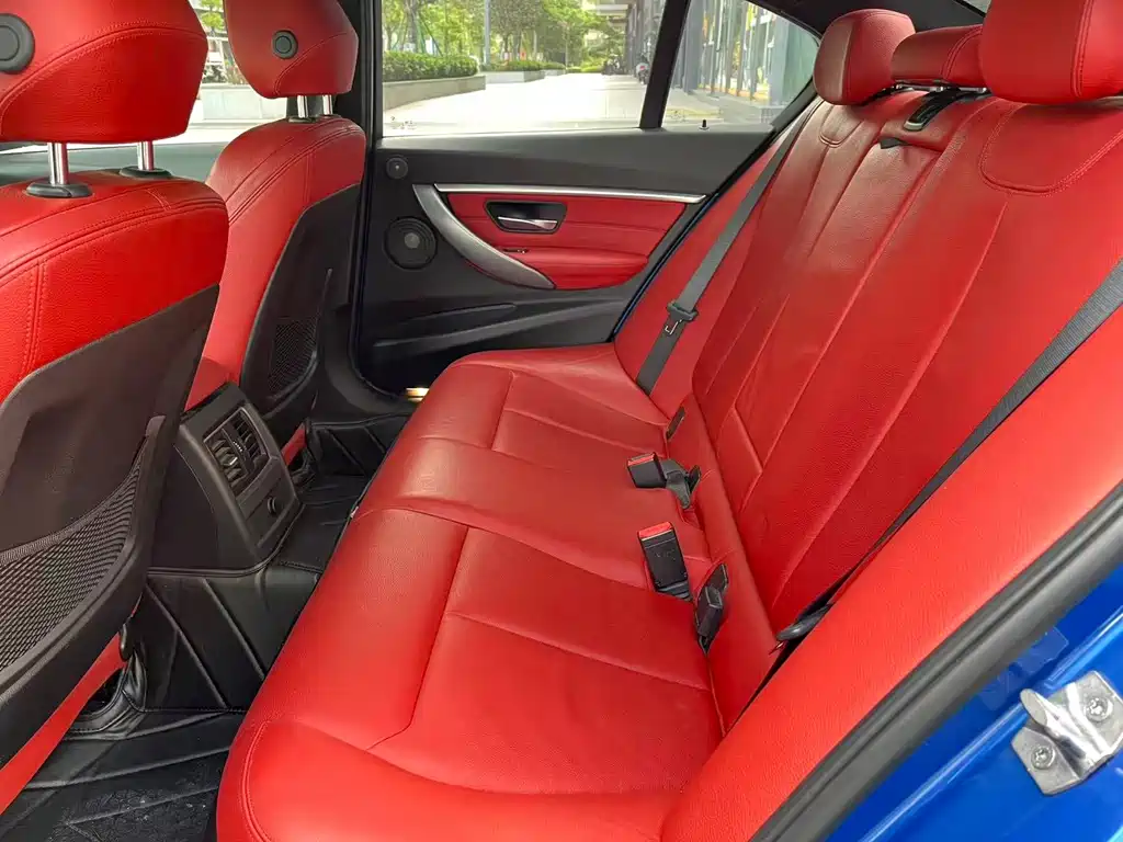 BMW 3 Series 2018
